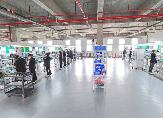 Ima inovativni tim za istraživanje i razvoj i proizvodnu liniju vrhunske inteligentne proizvodne tehnologije.